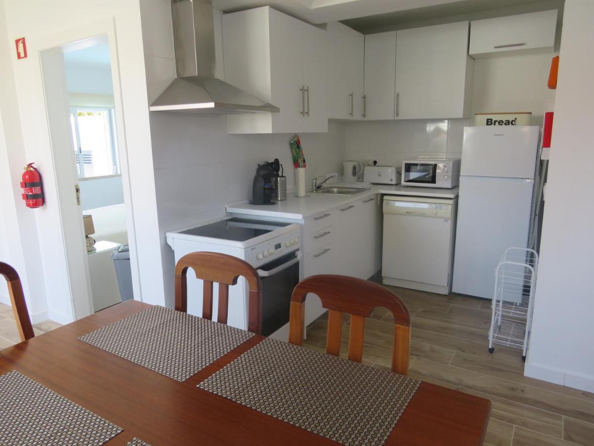 Moradia Geminada V2- Piscina Privada Villa Quarteira Dış mekan fotoğraf